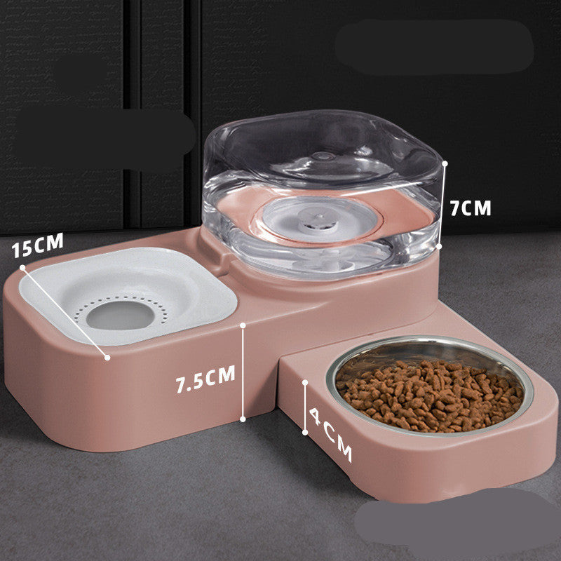 Water Dispenser Is Mobile And Unplugged Automatic Water Feeder For Pets.
