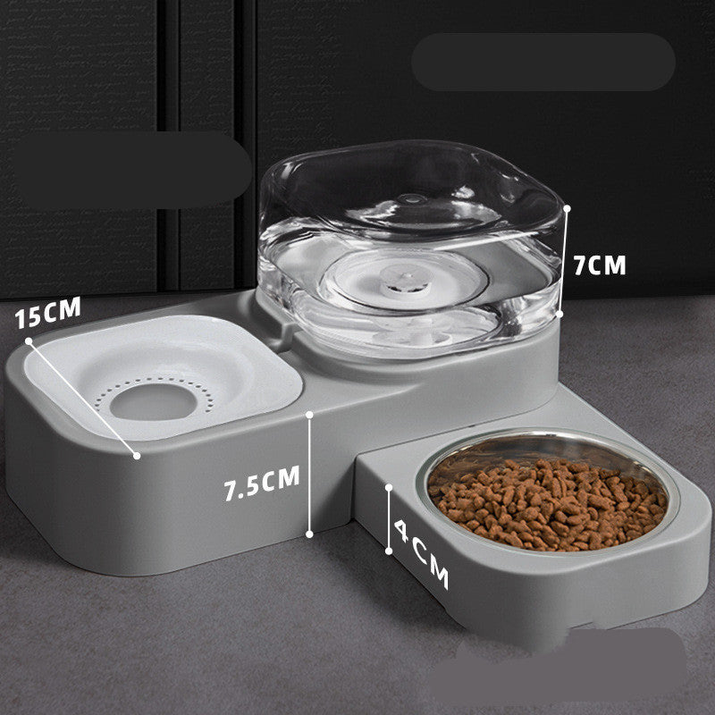 Water Dispenser Is Mobile And Unplugged Automatic Water Feeder For Pets.